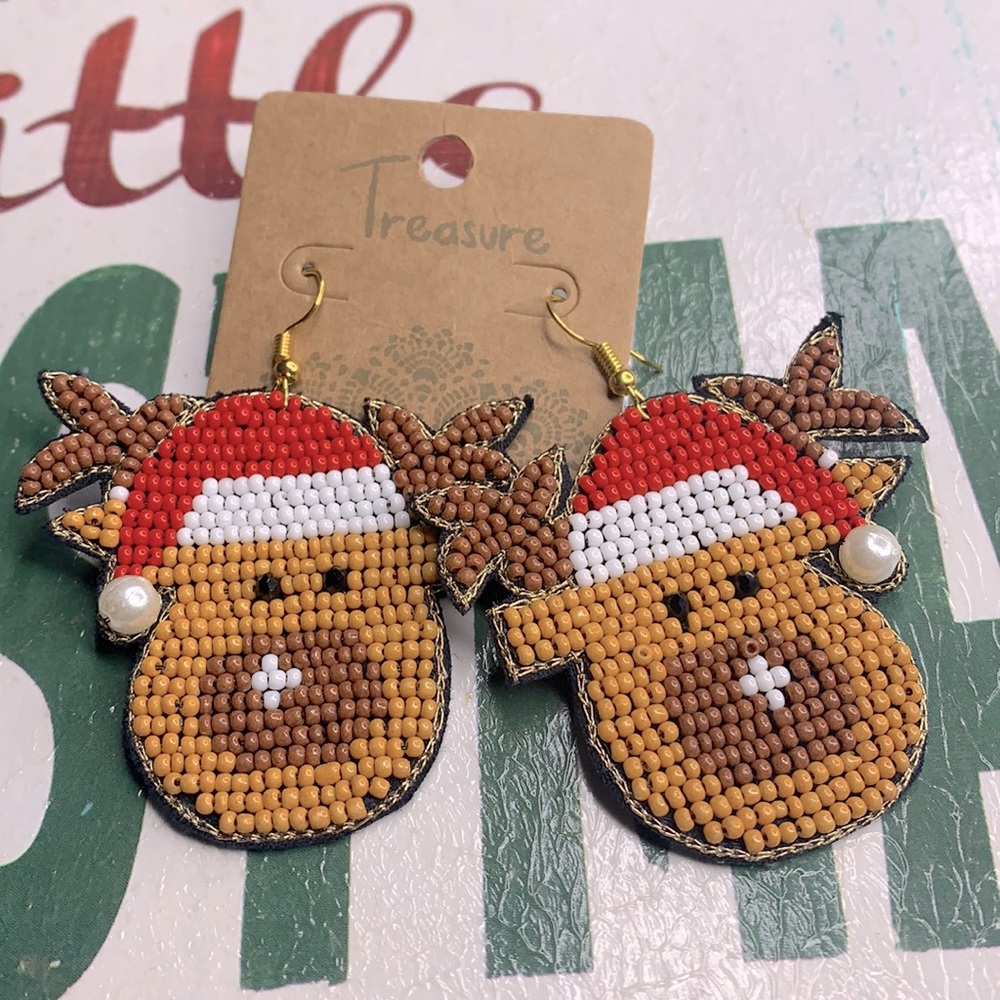 Christmas seed bead earrings